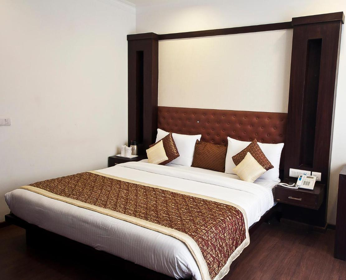 Divine Paradise Tavisha Nowe Delhi Zewnętrze zdjęcie