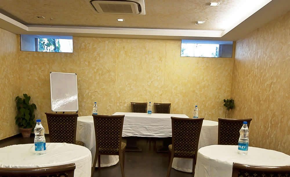 Divine Paradise Tavisha Nowe Delhi Zewnętrze zdjęcie